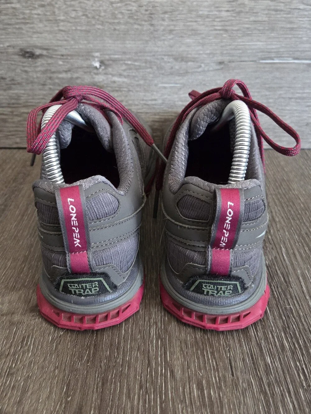 Altra Women's Lone Peak 4 Athletic Trail Running Shoes Gray Raspberry Size 8